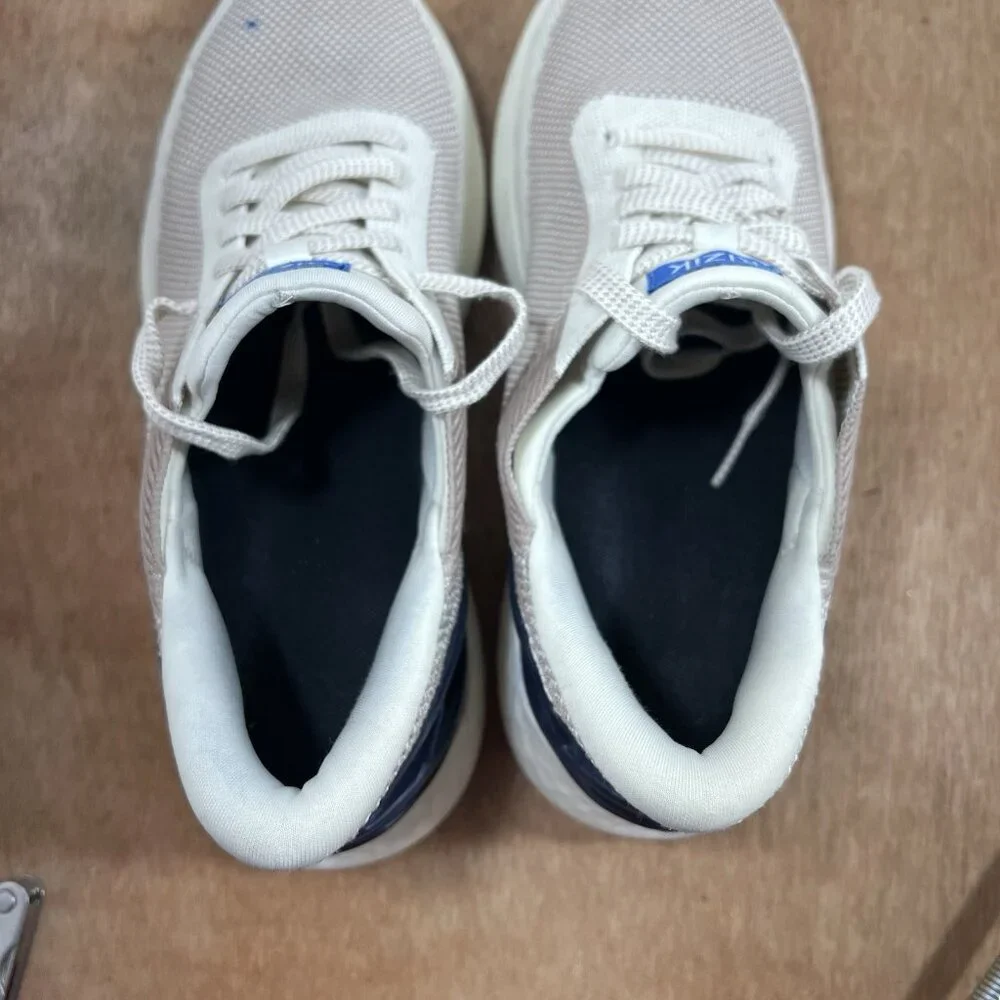 Kizik Athens Women Size 9.5 Handsfree Slip On Shoes Sneakers